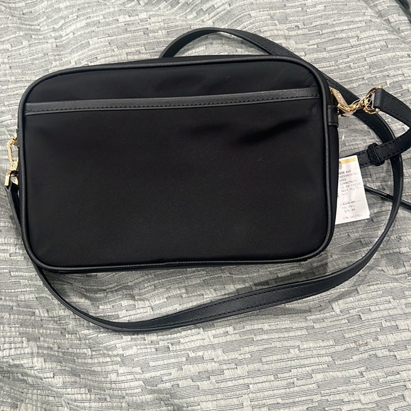 BNWT! Michael Michael Kors Jet Set Charm Black Crossbody - Picture 2 of 6